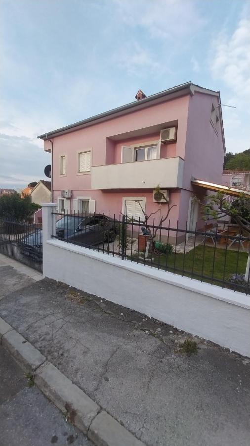 Jan 1 Apartment Pula Exterior photo