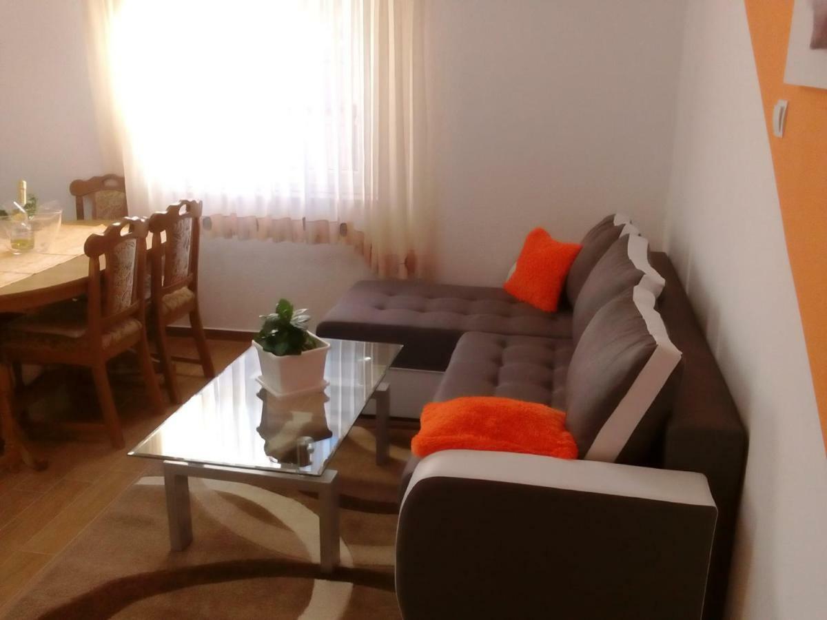 Jan 1 Apartment Pula Exterior photo